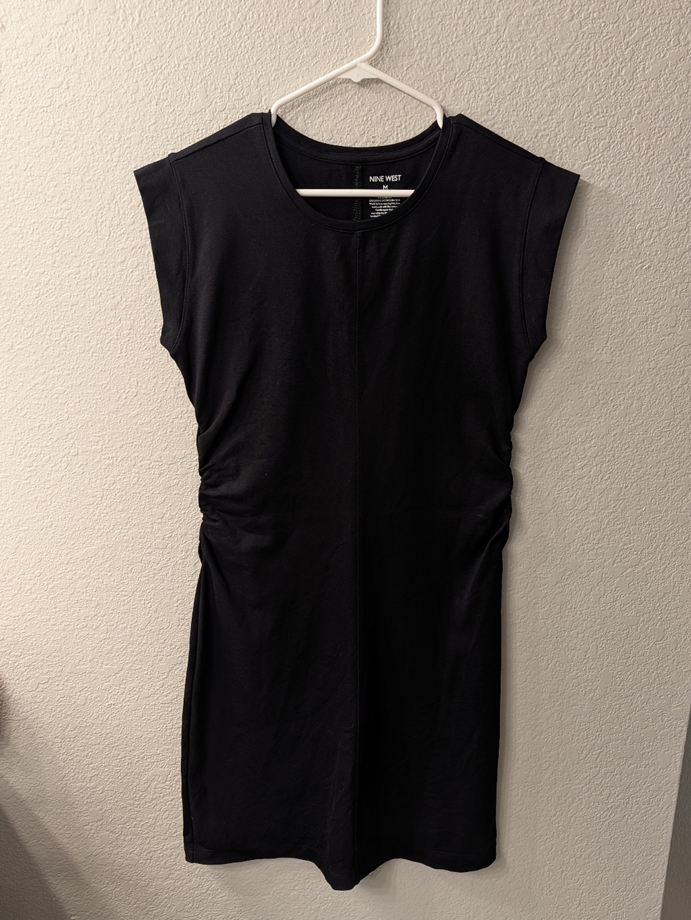 Nine West Sexy Little Black Bodycon Mini Dress Cap Sleeves Size Medium